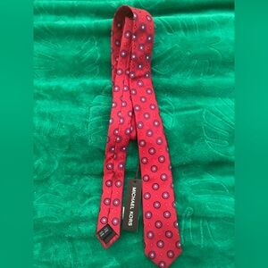 NWT 100% silk handmade tie by Michael kors
